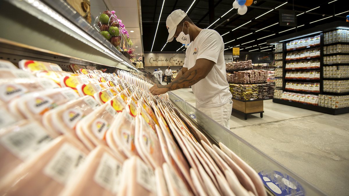 CPAT Campinas oferece vagas para trabalhar em supermercados - Foto: Barbosa Supermercados
