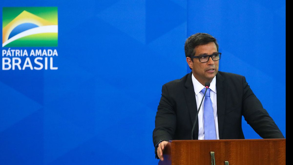 Crédito emergencial para folha de pagamento será ajustado, afirma presidente do Banco Central
