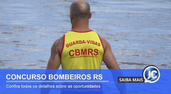 Concurso Bombeiros RS: guarda-vidas observa banhistas em praia do litoral gaúcho - Divulgação