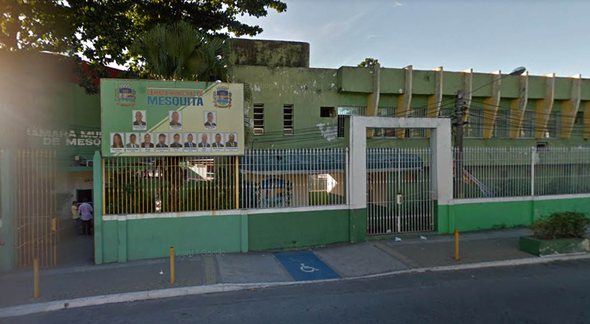 Concurso da Câmara de Mesquita: sede do órgão - Google Street View