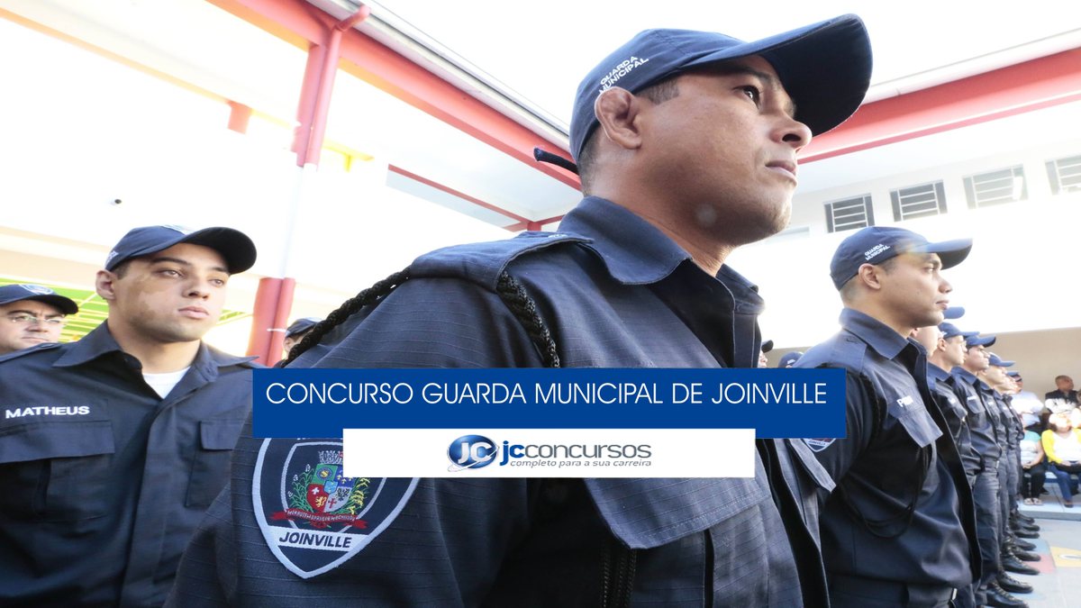 Concurso Guarda Municipal de Joinville - agentes da corporação perfilados
