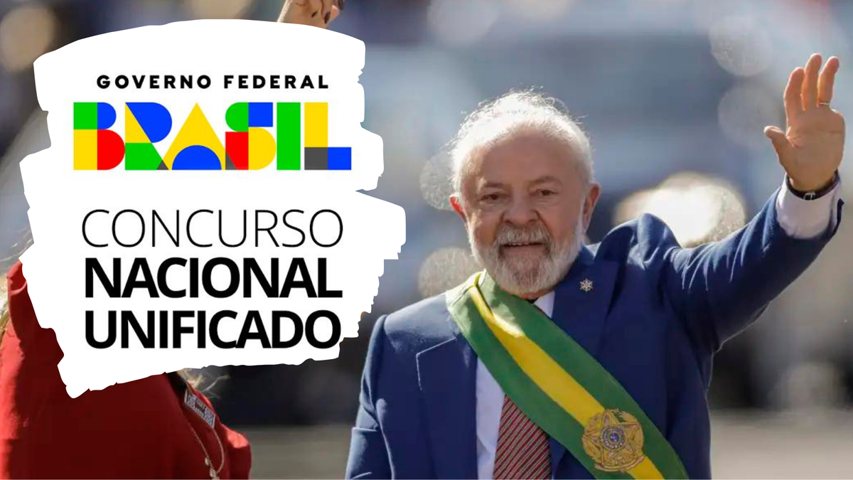 Presidente Lula acena e sorri