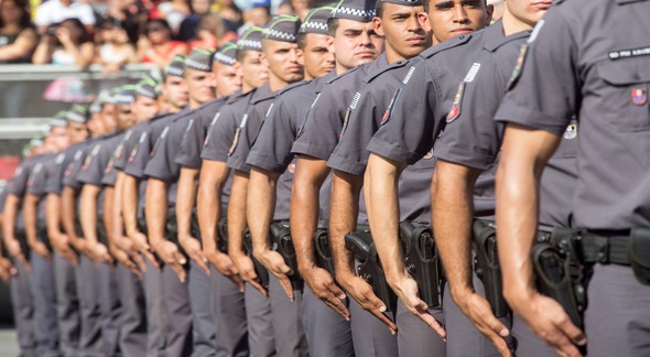 Concurso da PM SP: dezenas de soldados perfilados - Divulgação