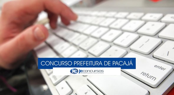 Concurso Prefeitura de Pacajá - mão posicionada sobre teclado - Rafael Neddermeyer - Câmara dos Deputados