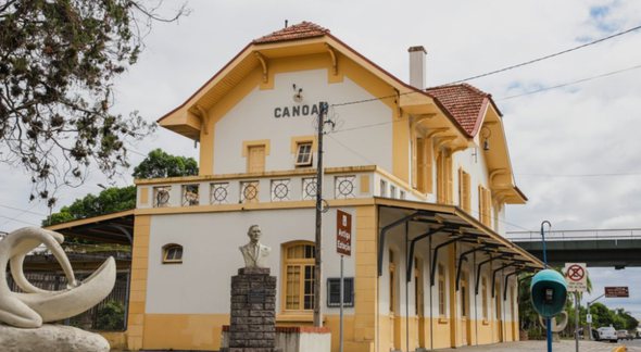 Concurso Prefeitura Canoas RS: fachada do Paço Municipal - Divulgação
