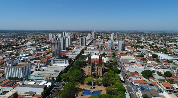 Vista aérea do município de Votuporanga, no interior paulista - Divulgação